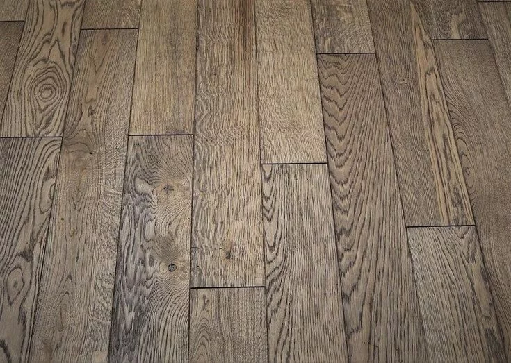 aged oak flooring